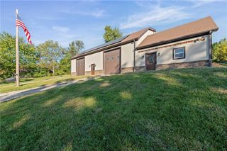2301 Charles Street, St Joseph, MO 64501
