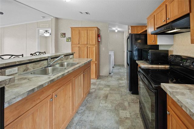 35620 SHELLEY DRIVE, Leesburg, FL 34788