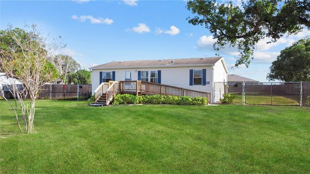 35620 SHELLEY DRIVE, Leesburg, FL 34788