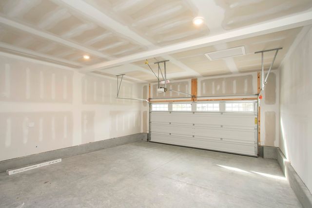 2640 Kemp Drive, Hermitage, TN 37076