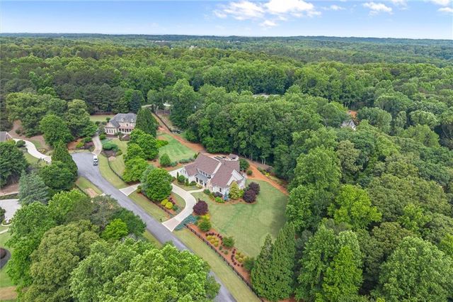 322 Edwards Brook Lane, Canton, GA 30115