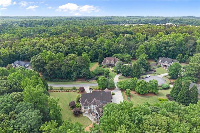 322 Edwards Brook Lane, Canton, GA 30115