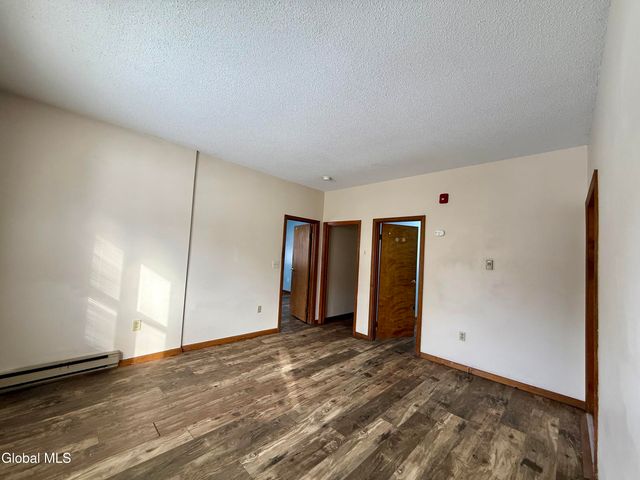 90 Pleasant Street, Ballston Spa, NY 12020