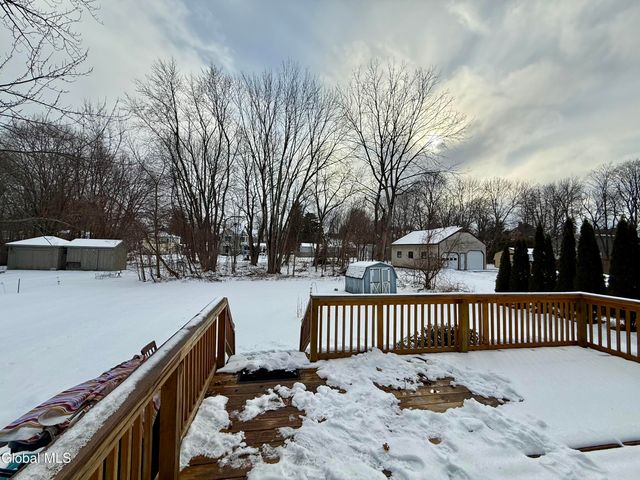 90 Pleasant Street, Ballston Spa, NY 12020