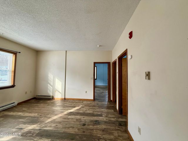 90 Pleasant Street, Ballston Spa, NY 12020