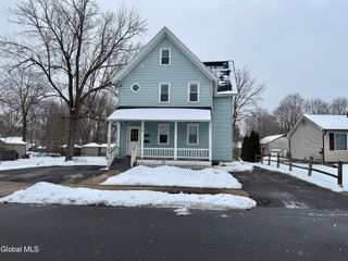 90 Pleasant Street, Ballston Spa, NY 12020