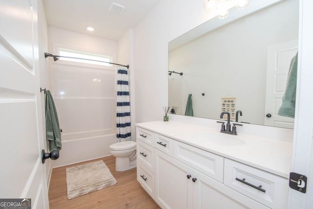 400 Atlantica Drive, Newnan, GA 30263