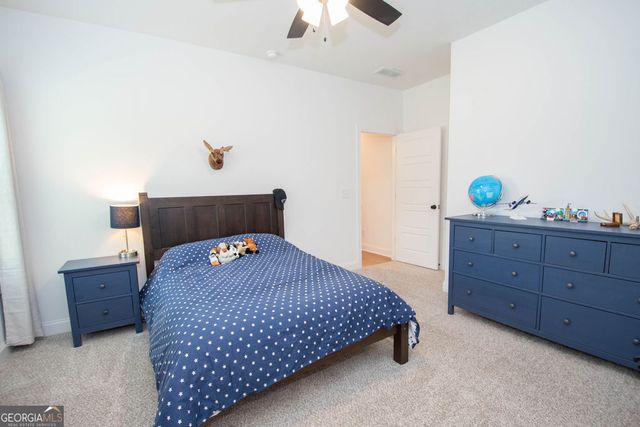 400 Atlantica Drive, Newnan, GA 30263