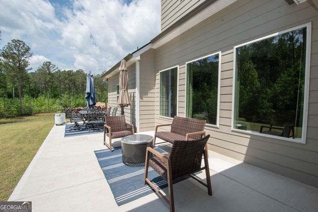 400 Atlantica Drive, Newnan, GA 30263