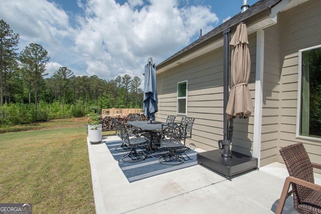 400 Atlantica Drive, Newnan, GA 30263