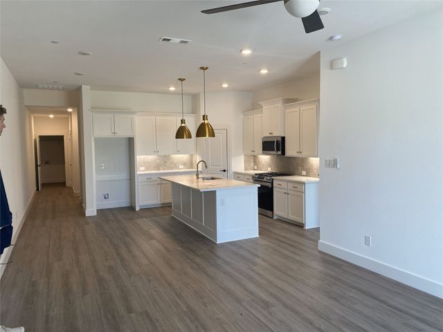 613 Cloverleaf Drive, Wylie, TX 75098