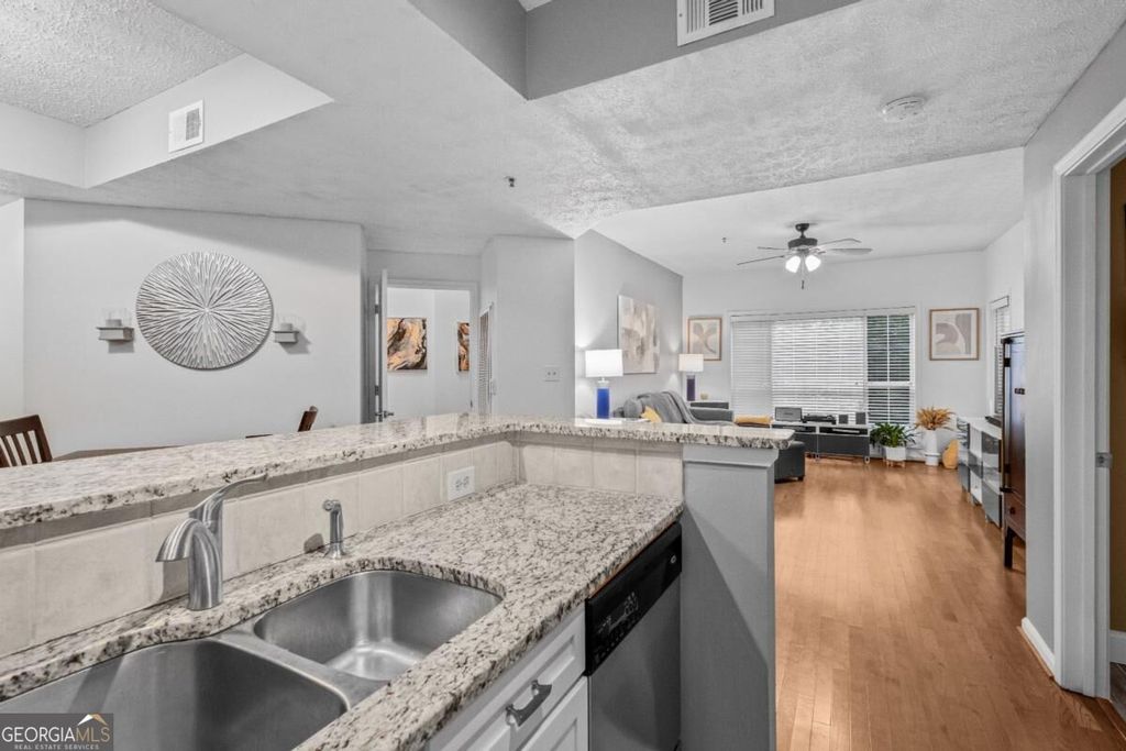 1250 Parkwood Circle SE 2108, Atlanta, GA 30339 — photo 4