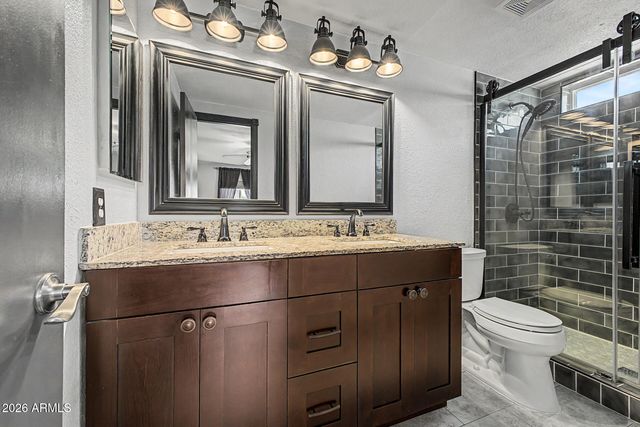 6104 E INGRAM Street, Mesa, AZ 85205