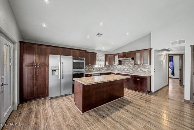 6104 E INGRAM Street, Mesa, AZ 85205