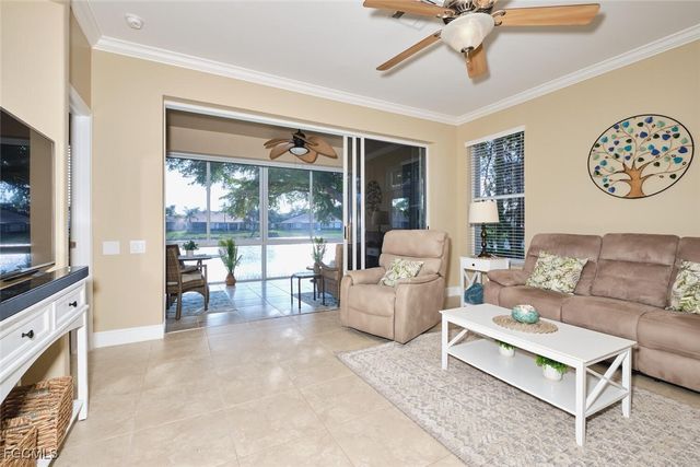 8893 Bristol BEND, Fort Myers, FL 33908