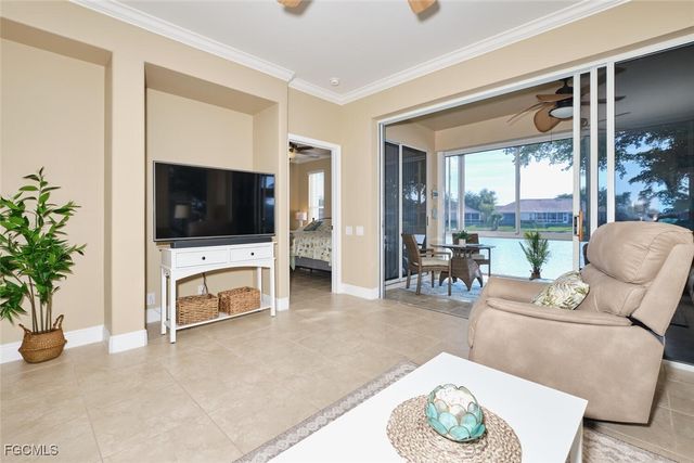 8893 Bristol BEND, Fort Myers, FL 33908