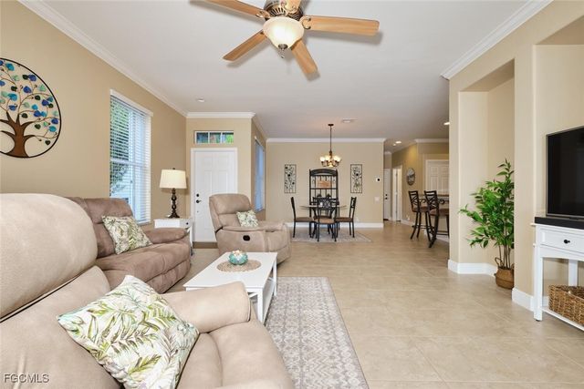 8893 Bristol BEND, Fort Myers, FL 33908