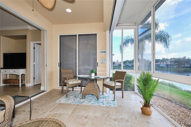 8893 Bristol BEND, Fort Myers, FL 33908