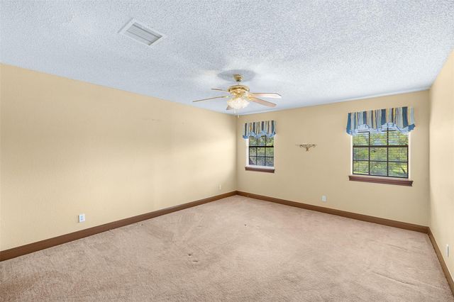 2015 County Road 226, Giddings, TX 78942