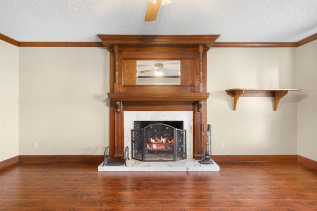 2015 County Road 226, Giddings, TX 78942