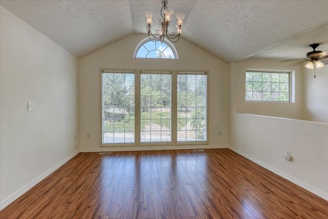 4262 E 33RD Ave, Spokane, WA 99223