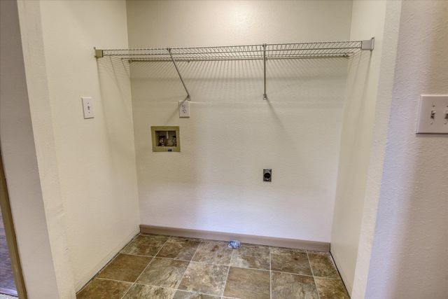4262 E 33RD Ave, Spokane, WA 99223