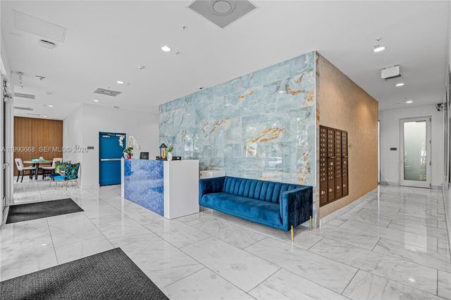 1850 Monroe Street 308, Hollywood, FL 33020