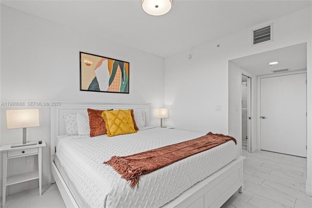 1850 Monroe Street 308, Hollywood, FL 33020