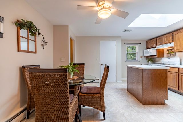 8205 W 126th Place, Cedar Lake, IN 46303
