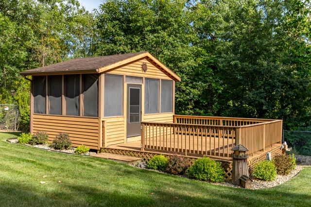 8205 W 126th Place, Cedar Lake, IN 46303