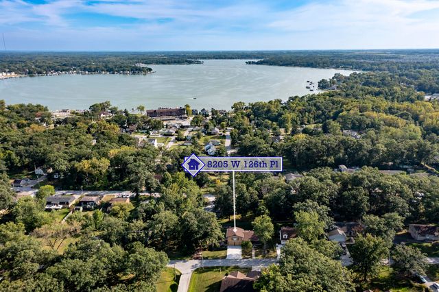 8205 W 126th Place, Cedar Lake, IN 46303