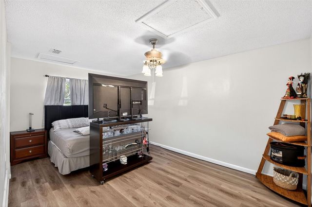 1747 BONNEVILLE DRIVE, Orlando, FL 32826