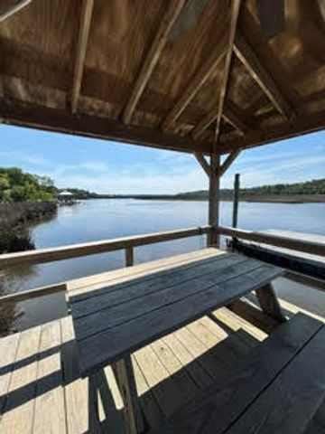4291 Jacobs Pt Court, Ravenel, SC 29470