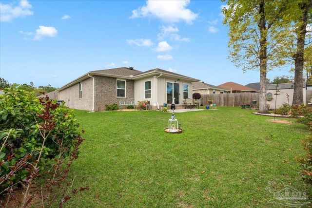 3582 Conley Dr, Cantonment, FL 32533