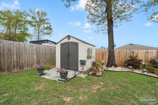 3582 Conley Dr, Cantonment, FL 32533