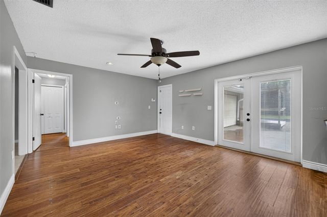 3240 TOURAINE AVENUE, Orlando, FL 32812
