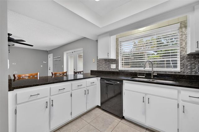 3240 TOURAINE AVENUE, Orlando, FL 32812
