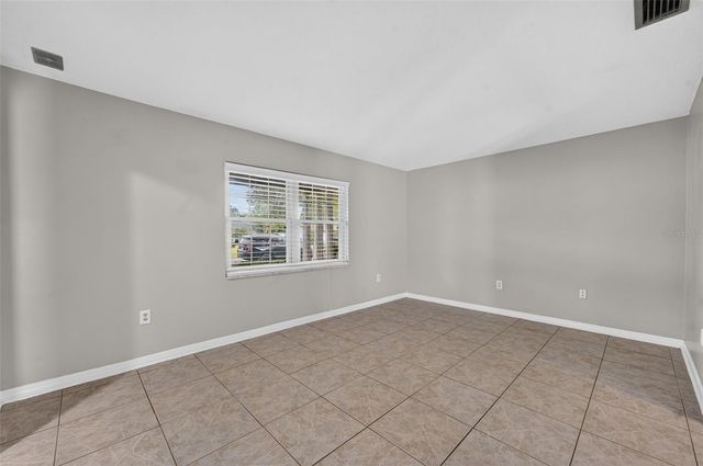 3240 TOURAINE AVENUE, Orlando, FL 32812