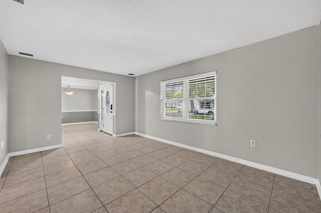 3240 TOURAINE AVENUE, Orlando, FL 32812