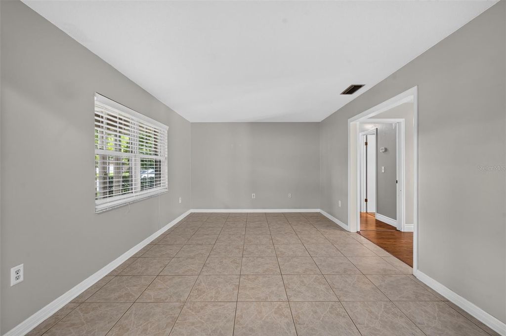 Image 5 of property listing at 3240 TOURAINE AVENUE, Orlando, FL 32812