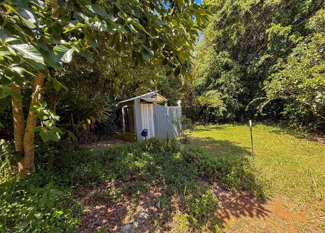 420 Haumana Rd, Haiku, HI 96708