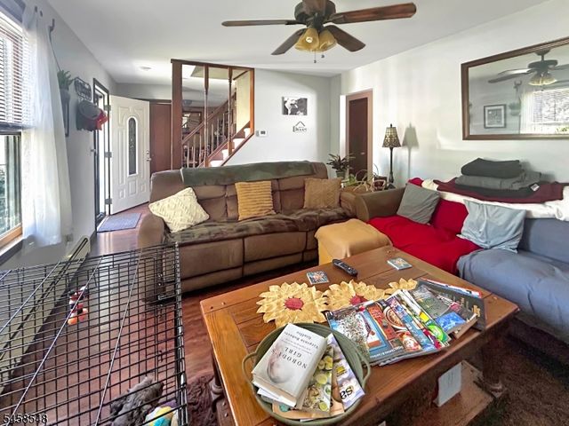 566 Elder Ave, Phillipsburg Town, NJ 08865