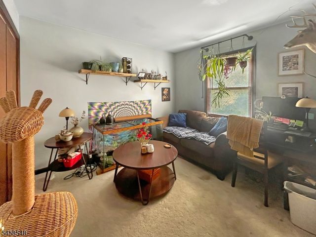 566 Elder Ave, Phillipsburg Town, NJ 08865