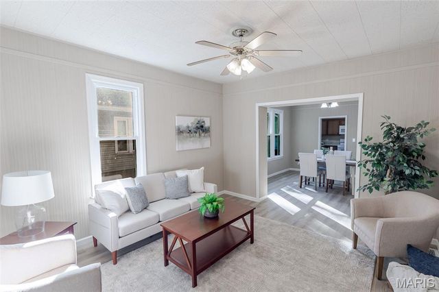 1836 Park Avenue, Alton, IL 62002