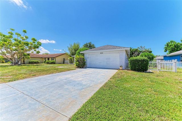 6601 13TH, Bradenton, FL 34209