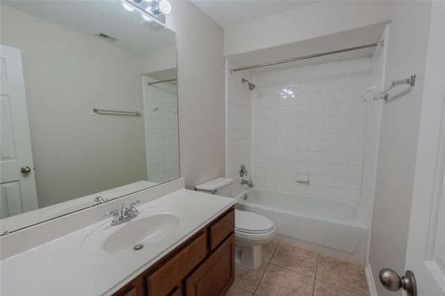 14407 Spring Mountain Drive, Tomball, TX 77377