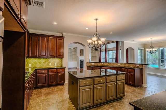 14407 Spring Mountain Drive, Tomball, TX 77377