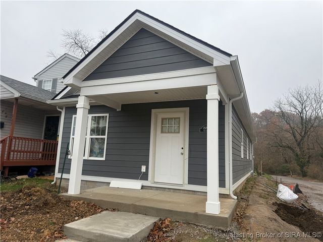 229 W 9th Street, New Albany, IN 47150