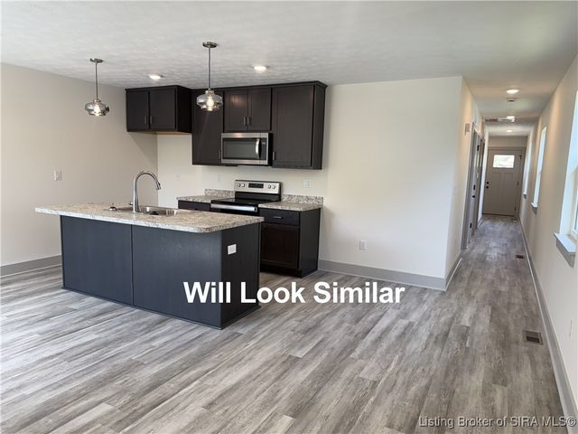 229 W 9th Street, New Albany, IN 47150