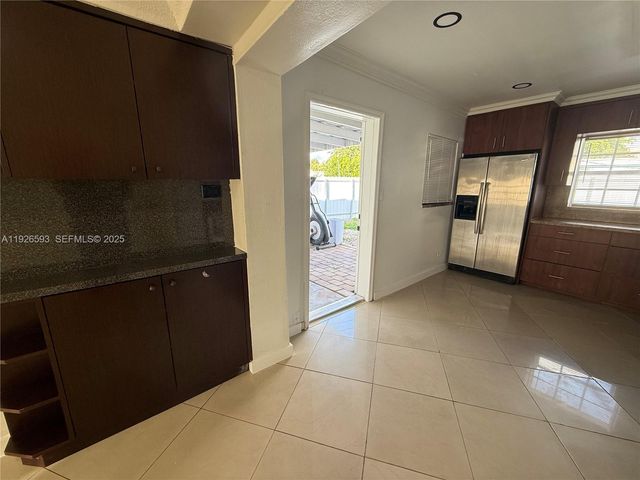 501 S 61st Ter, Hollywood, FL 33023